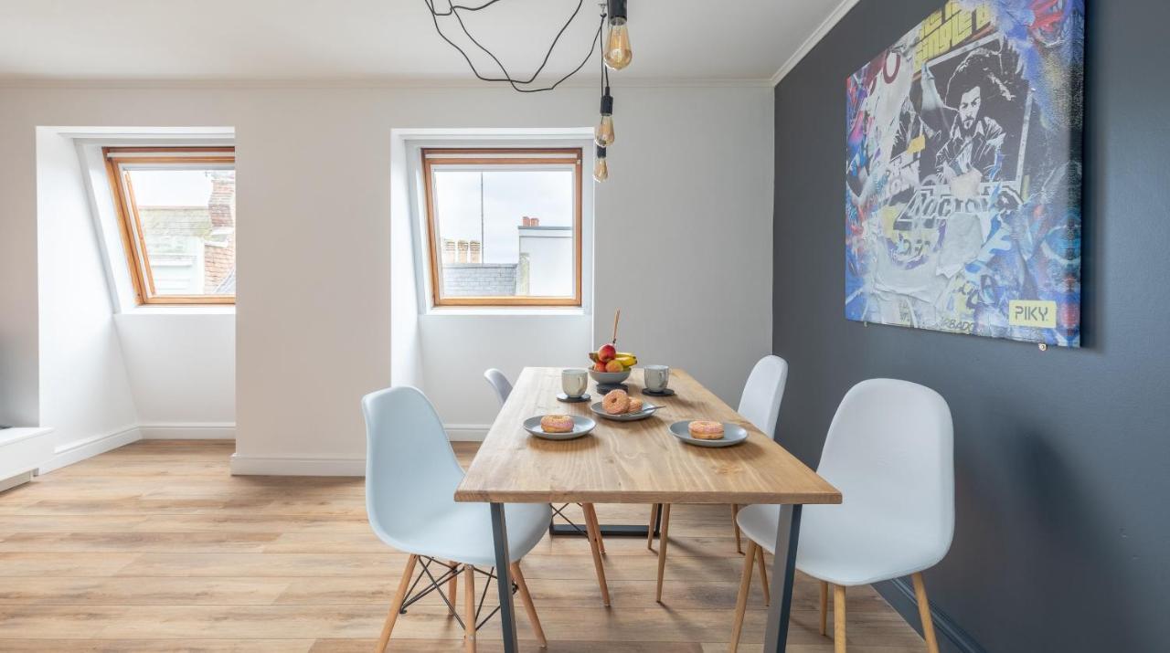 One Bed Top Floor, Brand New, Central Old Town 哈斯丁 外观 照片